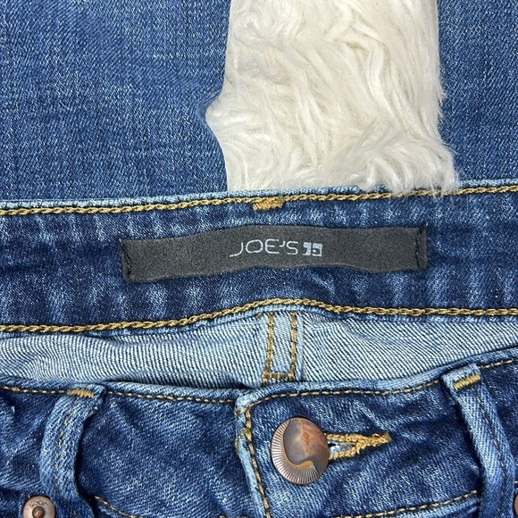 Joe’s Jeans in Style Honey Skinny Ankle Crop - Picture 5 of 8